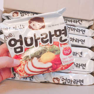 라면 그대로가 제일 맛있는 더엄마라면 — 4.5점을 준 리뷰어가 2019년 9월 올린 사용 사진