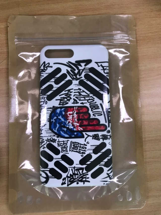독립운동가 폰케이스 리뷰 사진