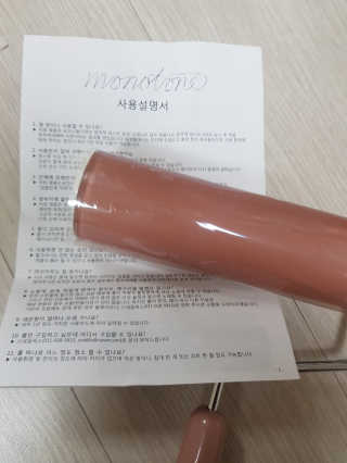 물로 씻어 쓰는 반영구 롤크리너 핸디 모노톤 에디션 — 5점을 준 리뷰어가 2019년 8월 올린 사용 사진