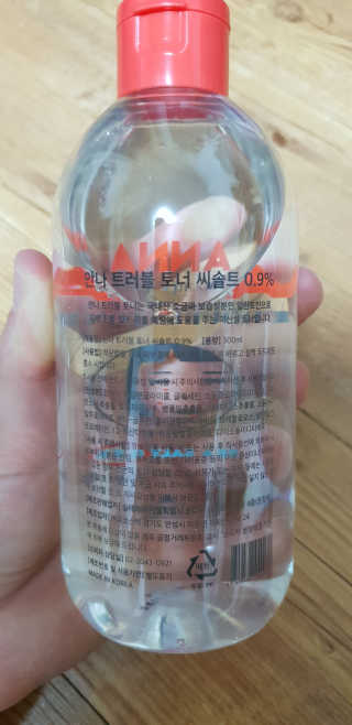 솔테라피 안나 트러블 토너 300ml — 4점을 준 리뷰어가 2019년 5월 올린 사용 사진