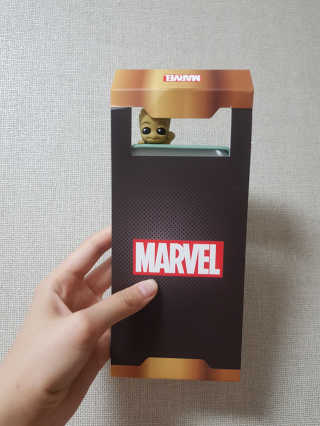 하이키키 마블 피규어 컬러젤리 케이스 — 4점을 준 리뷰어가 2019년 5월 올린 사용 사진