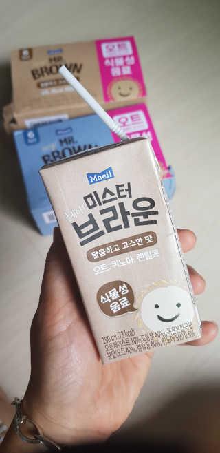 헤이미스터브라운 [매일유업] 헤이 미스터브라운 12개입 — 4.5점을 준 리뷰어가 2019년 8월 올린 사용 사진