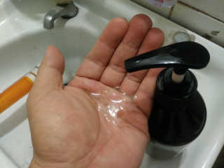 달리프 베러 퍼퓸 샴푸 1000ml 레이니데이 or 일랑로즈 — 5점을 준 리뷰어가 2019년 12월 올린 사용 사진