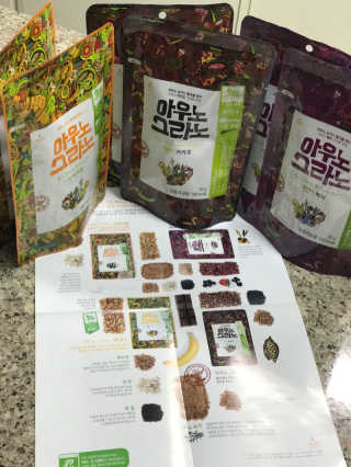 아우노그라노 오리지날, 진짜 베리, 진짜 카카오 — 4.67점을 준 리뷰어가 2018년 2월 올린 사용 사진