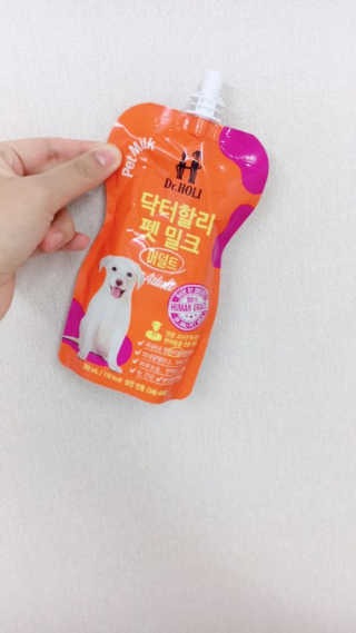 닥터할리펫밀크 8종 — 5점을 준 리뷰어가 2018년 10월 올린 사용 사진