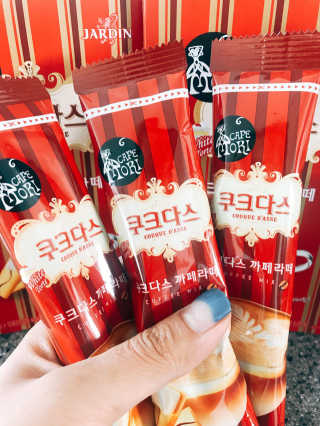 (주)쟈뎅 쟈뎅 까페모리 쿠크다스 까페라떼 — 4.17점을 준 리뷰어가 2017년 11월 올린 사용 사진