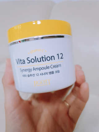 지고트 비타솔루션12 시너지 앰플 크림 100ml — 3점을 준 리뷰어가 2019년 7월 올린 사용 사진
