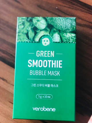 베로베네 그린 스무디 버블 마스크 — 4점을 준 리뷰어가 2020년 2월 올린 사용 사진