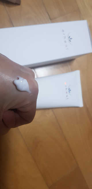오르힐 울트라레이어 크림 — 5점을 준 리뷰어가 2020년 2월 올린 사용 사진