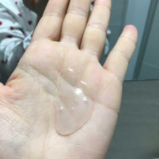 [더마퀸]쿨링스틱 페이스앤아이 — 5점을 준 리뷰어가 2019년 6월 올린 사용 사진