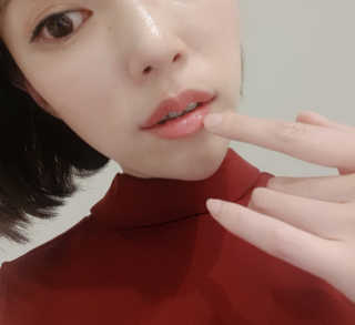 블리스텍스 딥 리뉴얼,  립 메덱스 립밤 2종 — 5점을 준 리뷰어가 2019년 9월 올린 사용 사진