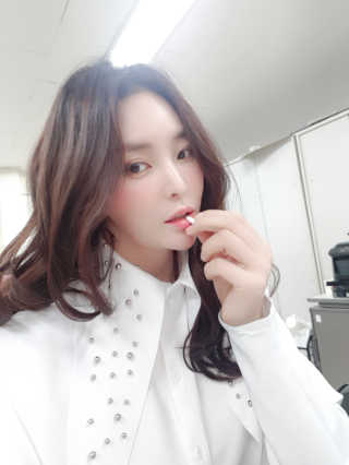 힐링팩토리 오늘도 가볍게 저분자 피쉬 콜라겐 정 — 5점을 준 리뷰어가 2020년 2월 올린 사용 사진