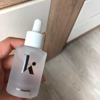 키노닉스 펀더멘탈 하이드레이팅 앰플 부스터 — 4.5점을 준 리뷰어가 2019년 3월 올린 사용 사진