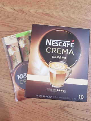 네스카페 코리아 네스카페 크레마 — 5점을 준 리뷰어가 2017년 12월 올린 사용 사진