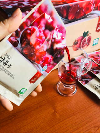 [하이헬스] 정말 진하고 맛있는 유기농 석류즙 30포 — 5점을 준 리뷰어가 2019년 11월 올린 사용 사진