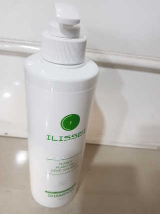 일리세이 허니 샴푸 500ml + 허니 바디워시 500ml 세트 — 4점을 준 리뷰어가 2020년 4월 올린 사용 사진