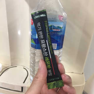로하스웰 프랑스산 레몬밤 분말 — 4점을 준 리뷰어가 2018년 6월 올린 사용 사진