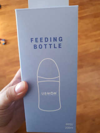 유비맘 PPSU 젖병 노꼭지_200ml_컬러 랜덤 발송 — 5점을 준 리뷰어가 2020년 1월 올린 사용 사진