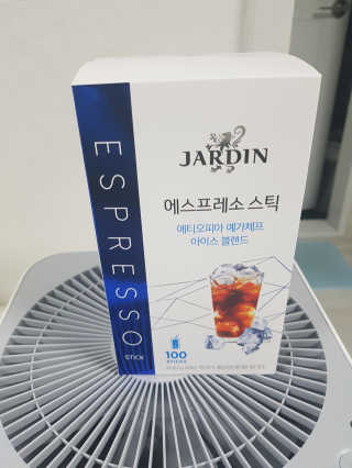 (주)쟈뎅 [쟈뎅] 에스프레소스틱 아이스블렌드 — 5점을 준 리뷰어가 2019년 5월 올린 사용 사진