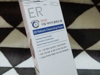 Dr.메디션 ER 네이처 클렌징폼- 오일리스킨용 — 4.67점을 준 리뷰어가 2018년 7월 올린 사용 사진