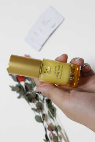 아이소이 불가리안 로즈 인텐시브 리프팅 세럼 20ml 탄력세럼 — 5점을 준 리뷰어가 2018년 5월 올린 사용 사진