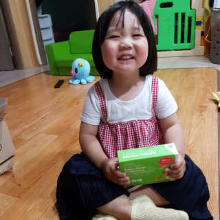 그린스토어 베이비드롭 프로바이오틱스 1병 30일분 — 3점을 준 리뷰어가 2018년 6월 올린 사용 사진