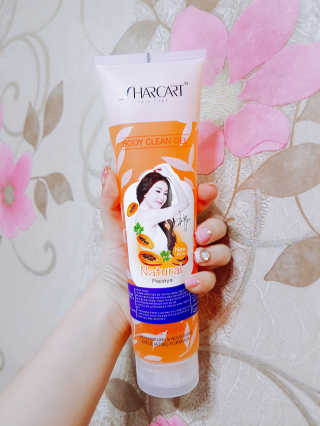 줌마들도 인정한 샤카트 페이스앤바디 필링젤 310ml — 5점을 준 리뷰어가 2018년 5월 올린 사용 사진