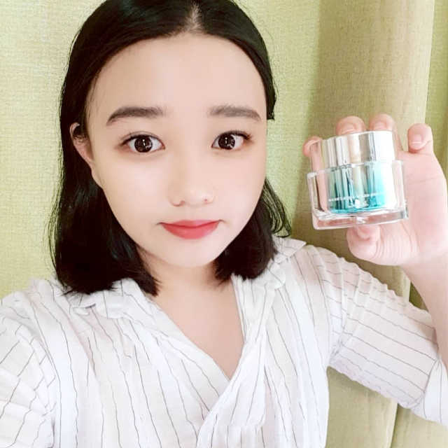 물 광 수분크림 리뷰 사진