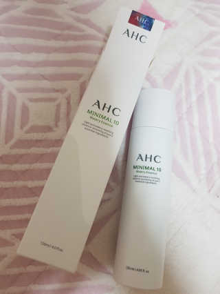 AHC 에이 에이치 씨 미니멀 10 워터리 에센스 — 5점을 준 리뷰어가 2018년 12월 올린 사용 사진