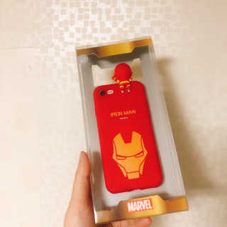 하이키키 마블 피규어 컬러젤리 케이스 — 4점을 준 리뷰어가 2019년 4월 올린 사용 사진