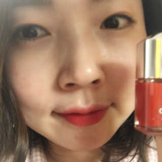 셀레뷰 하이 퍼포먼스 립 틴트 마스터 — 4.83점을 준 리뷰어가 2018년 2월 올린 사용 사진
