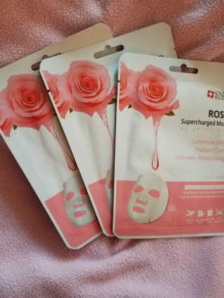 SNP Supercharged Mask_Rose Centifoli Flower — 5점을 준 리뷰어가 2019년 1월 올린 사용 사진