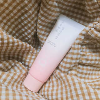[블랙루즈] 핑크 톤업 크림 — 4.5점을 준 리뷰어가 2019년 3월 올린 사용 사진