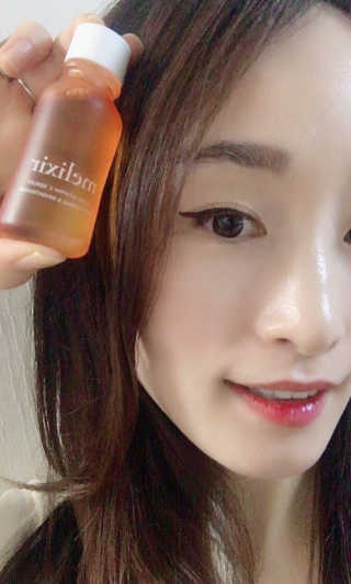 비건화장품 멜릭서 내 피부를 위한 비건케어, 멜릭서 비타민세럼 — 5점을 준 리뷰어가 2019년 5월 올린 사용 사진