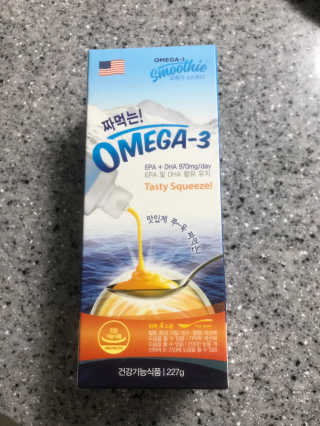 오메가-3스무디 [오메가스무디] 짜먹는 오메가3 DHA 임산부 어린이 — 4.5점을 준 리뷰어가 2019년 3월 올린 사용 사진
