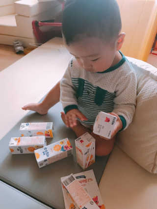 매일우유 멸균 매일우유 저지방 2프로 멸균 핑크퐁 에디션 6입 — 5점을 준 리뷰어가 2017년 12월 올린 사용 사진
