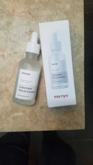 [마녀 공장] 발가락 토미 니아신 에센스 50ml — 5점을 준 리뷰어가 2019년 4월 올린 사용 사진