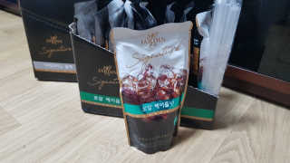 (주)쟈뎅 쟈뎅 시그니처 블랙, 헤이즐넛 230ml — 5점을 준 리뷰어가 2018년 6월 올린 사용 사진