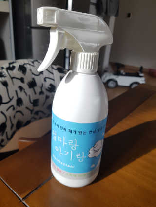 한국바이러스센터 엄마랑 아기랑 살균소독제 500ml — 5점을 준 리뷰어가 2018년 1월 올린 사용 사진