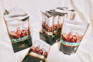 (주)쟈뎅 쟈뎅 시그니처 블랙, 헤이즐넛 230ml — 4.83점을 준 리뷰어가 2018년 6월 올린 사용 사진