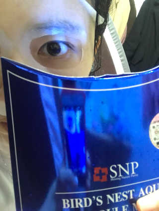 SNP 바다제비집 아쿠아 앰플 마스크 — 4.17점을 준 리뷰어가 2018년 3월 올린 사용 사진