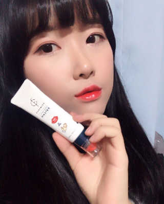 포렌코즈 립핸드 마스터 — 5점을 준 리뷰어가 2017년 12월 올린 사용 사진