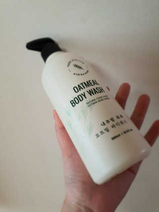 (주)에네스티 내추럴 촉촉  오트밀 바디워시 500ml — 5점을 준 리뷰어가 2020년 3월 올린 사용 사진
