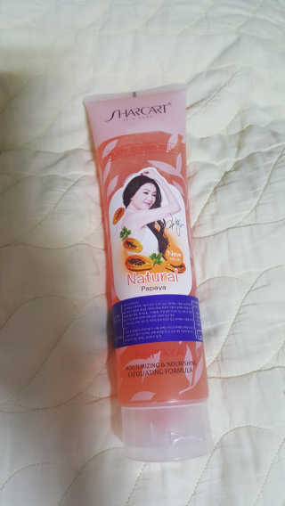 줌마들도 인정한 샤카트 페이스앤바디 필링젤 310ml — 4점을 준 리뷰어가 2018년 4월 올린 사용 사진