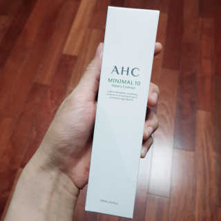 AHC 에이 에이치 씨 미니멀 10 워터리 에센스 — 5점을 준 리뷰어가 2018년 11월 올린 사용 사진