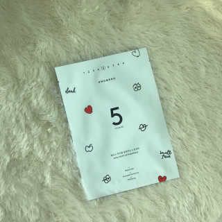 누메로 5 바이탈 포인트업 마스크팩 — 4.33점을 준 리뷰어가 2018년 3월 올린 사용 사진