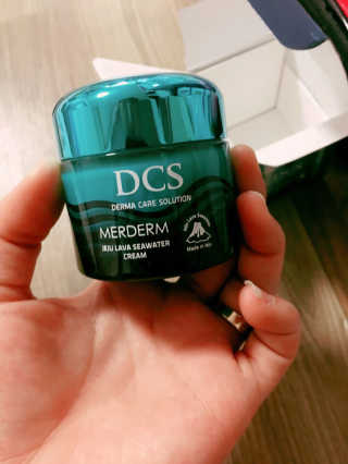 DCS 메르덤 제주 용암해수 크림 — 5점을 준 리뷰어가 2017년 2월 올린 사용 사진