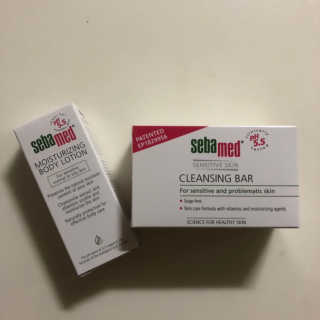 세바메드 클래식 클렌징 바[비누] + 바디로션 15ml — 3.5점을 준 리뷰어가 2019년 9월 올린 사용 사진