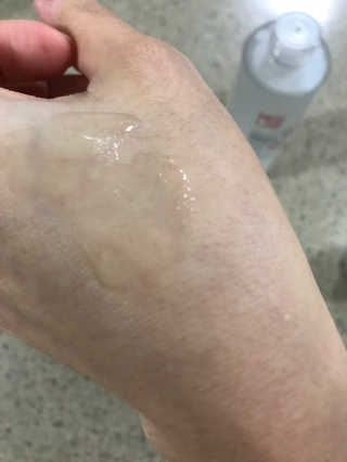(주)에네스티 미스랩 갈락토미세스 클리어 플러스 에센스 — 4.5점을 준 리뷰어가 2020년 1월 올린 사용 사진