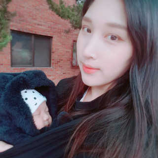 헤이미쉬 데일리즘 코랄릭 스틱 아이 섀도우 — 5점을 준 리뷰어가 2018년 3월 올린 사용 사진